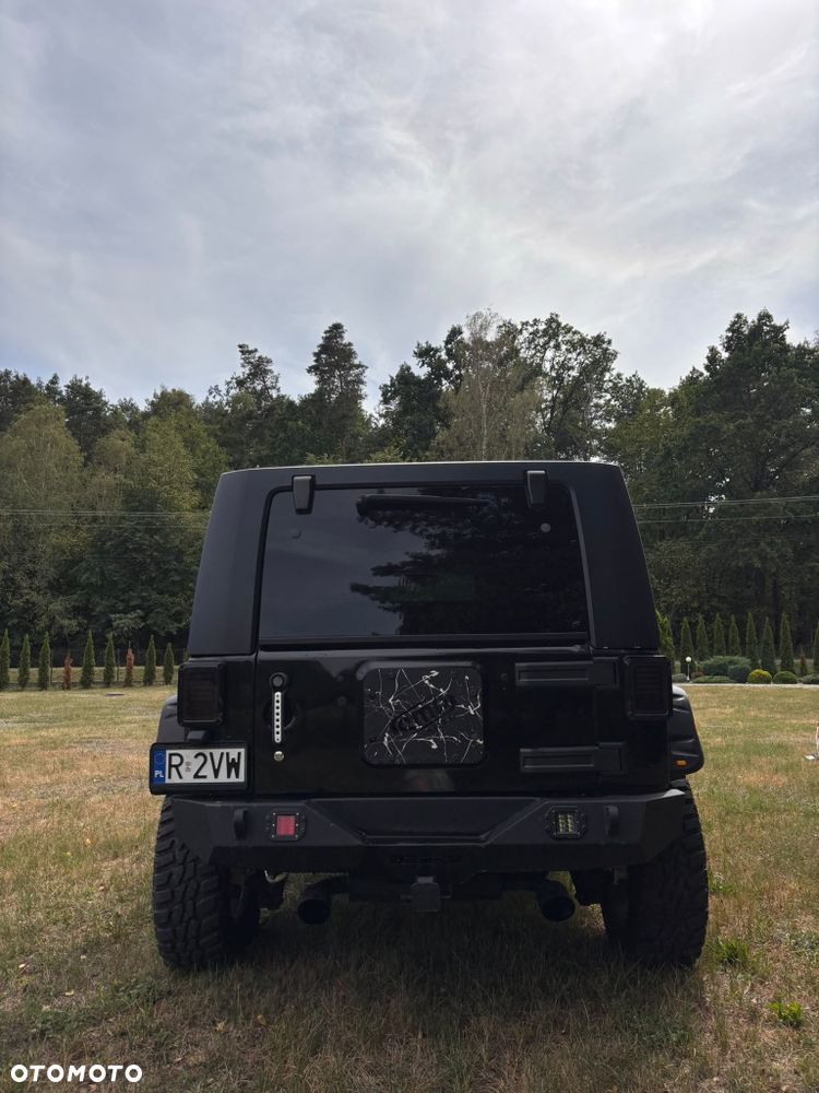 Jeep Wrangler - 4