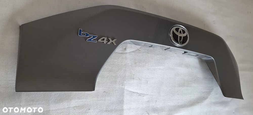 BLENDA TYLNA KLAPY BAGAŻNIKA TOYOTA BZ4X 2022- 76801-42300 - 3