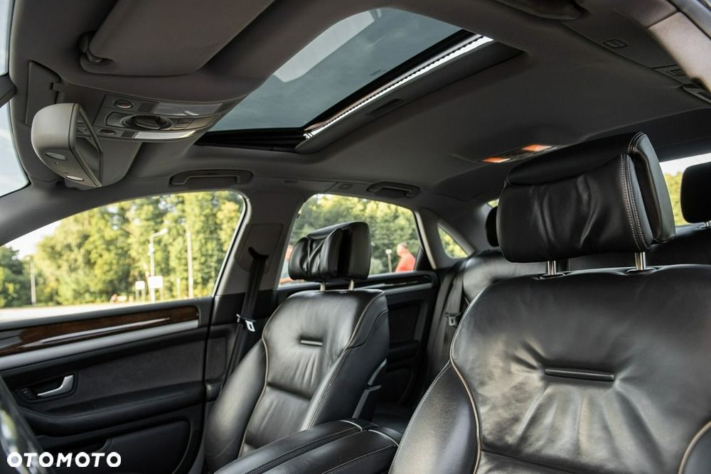 Audi A8 4.2 FSI Quattro - 8