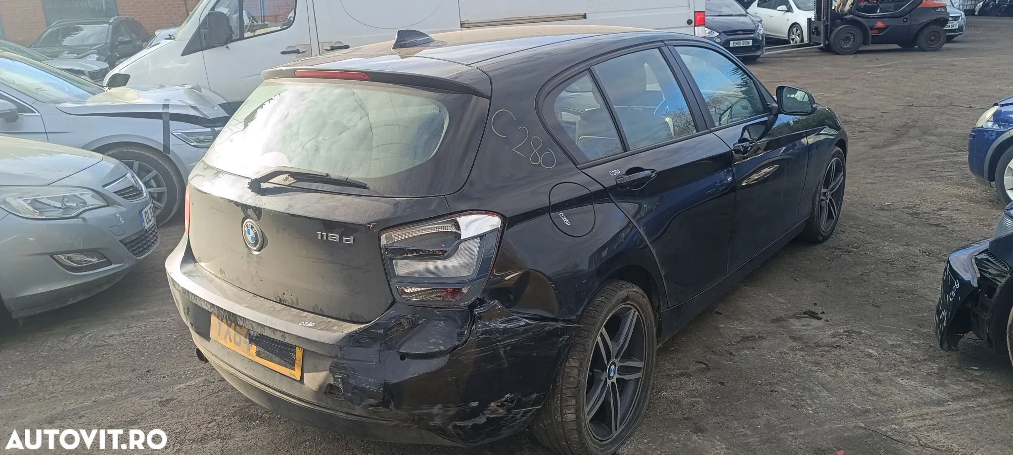 Dezmembrari / Dezmembrez BMW 118D N47D20U1 cutie viteze GS6-17DG culoare SCHWARZ II (668 - 6
