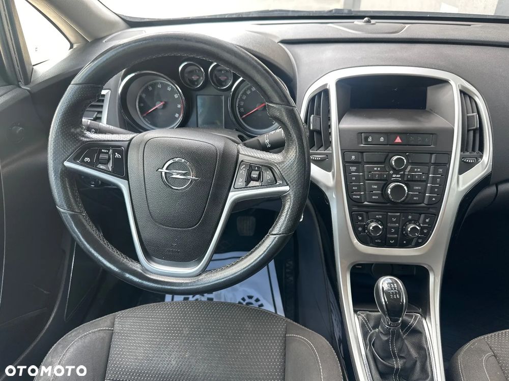 Opel Astra 1.4 Turbo Cosmo - 21