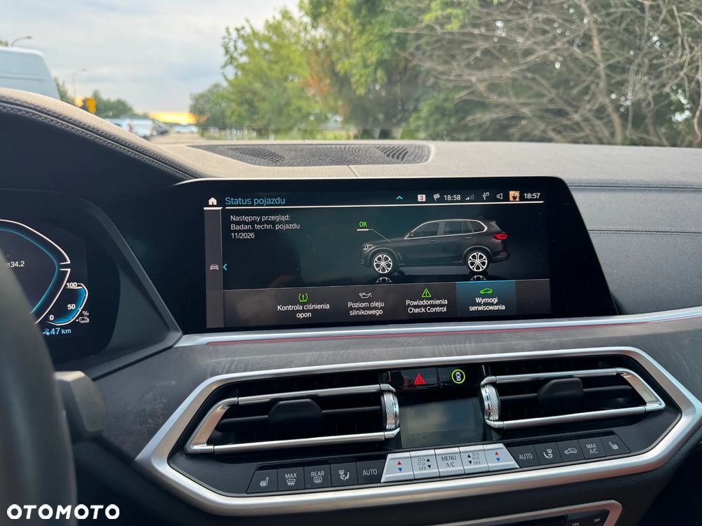 BMW X5 xDrive45e - 39