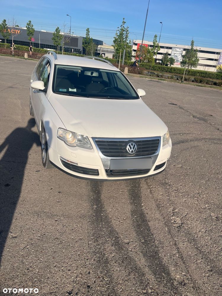 Volkswagen Passat 2.0 TDI DPF BlueMotion Technology Comfortline - 7