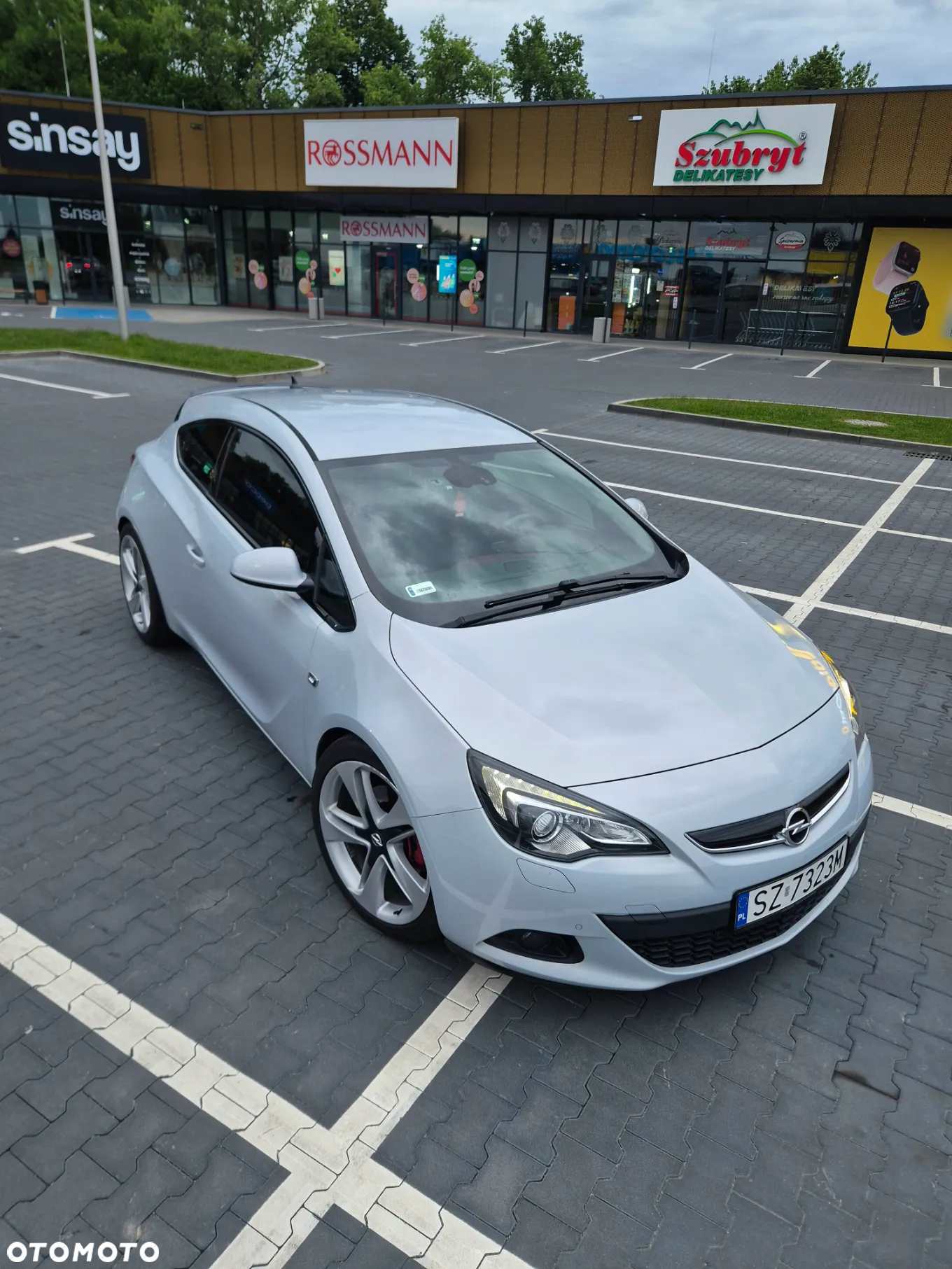 Opel Astra IV GTC 2.0 CDTI Sport S&S - 14