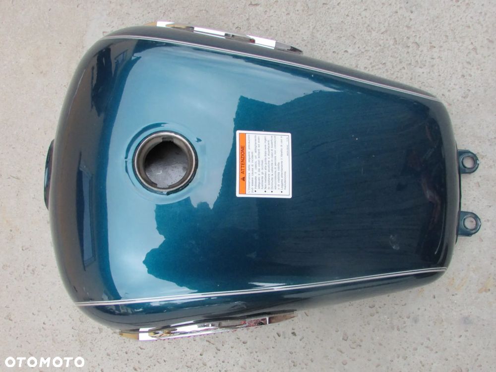 Suzuki GZ 125 Marauder zbiornik paliwa bak - 2