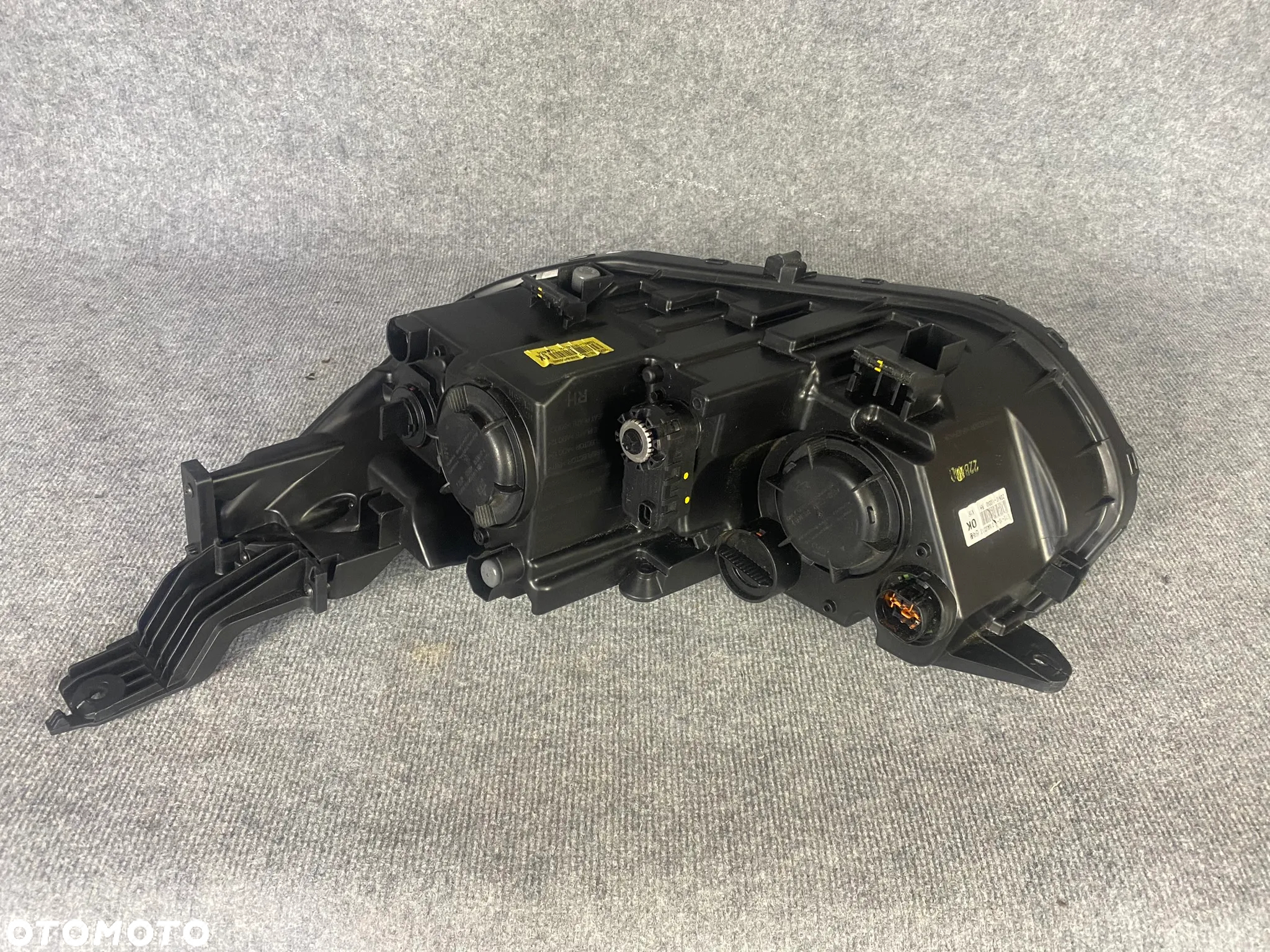 REFLEKTOR LAMPA PRZEDNIA PRAWA - SSANGYONG TIVOLI LIFT SOCZEWKA LED 2019- - 15