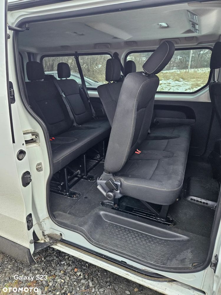 Renault Trafic 1.6 dCi - 21