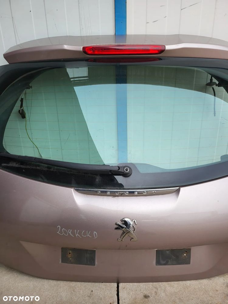 Klapa bagażnika Peugeot 208 KCKD - 3