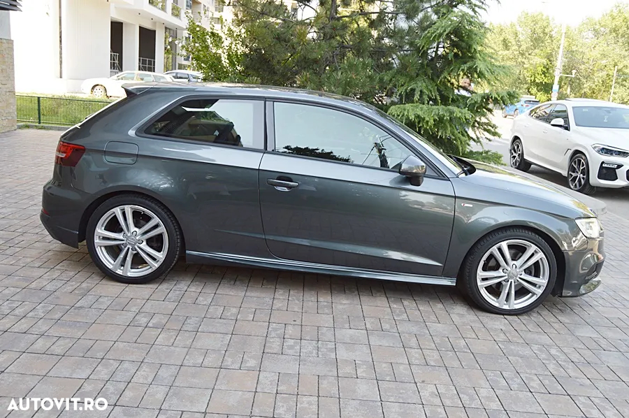 Audi A3 2.0 TFSI Quattro S tronic Sport - 29