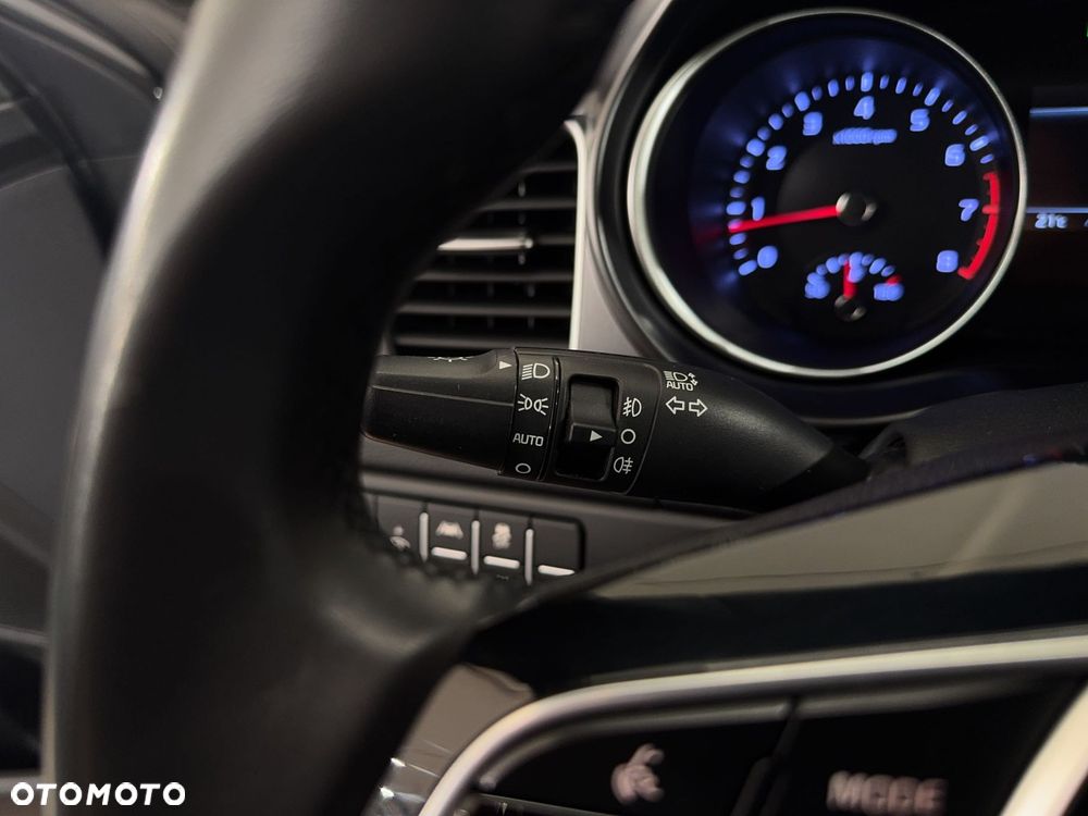 Kia XCeed - 20