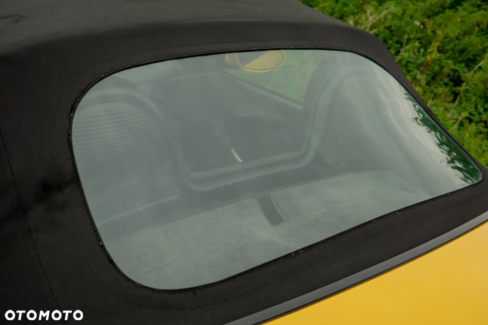 Porsche Boxster - 36