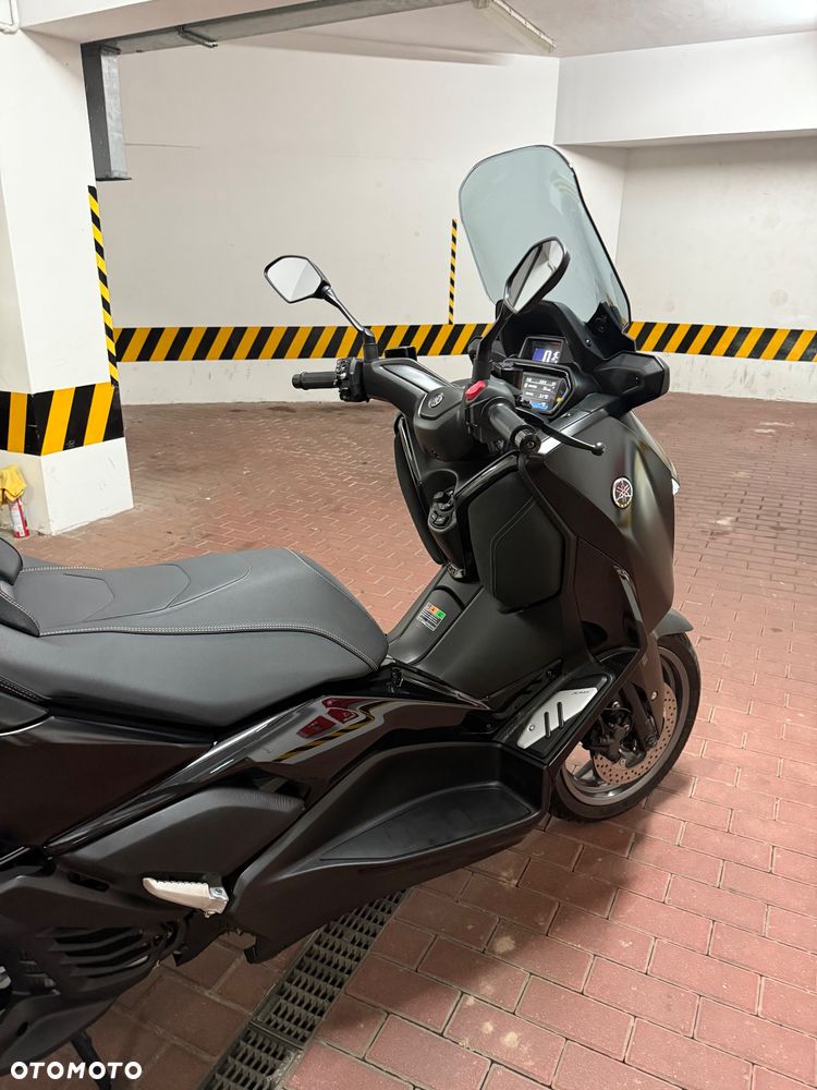 Yamaha X-max - 4
