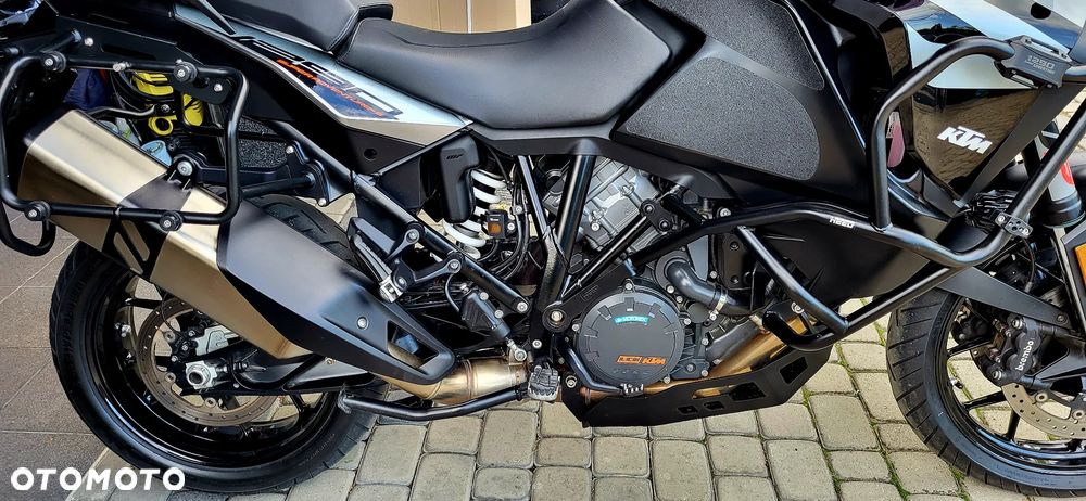 KTM Super Adventure - 12