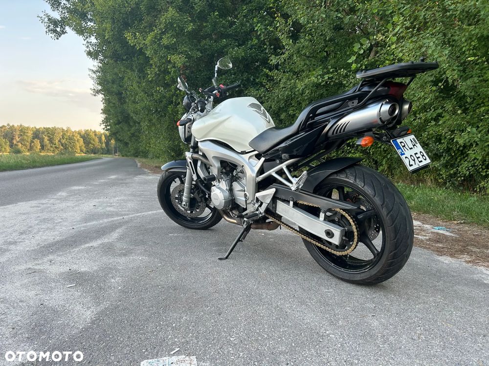 Yamaha FZ6 - 7