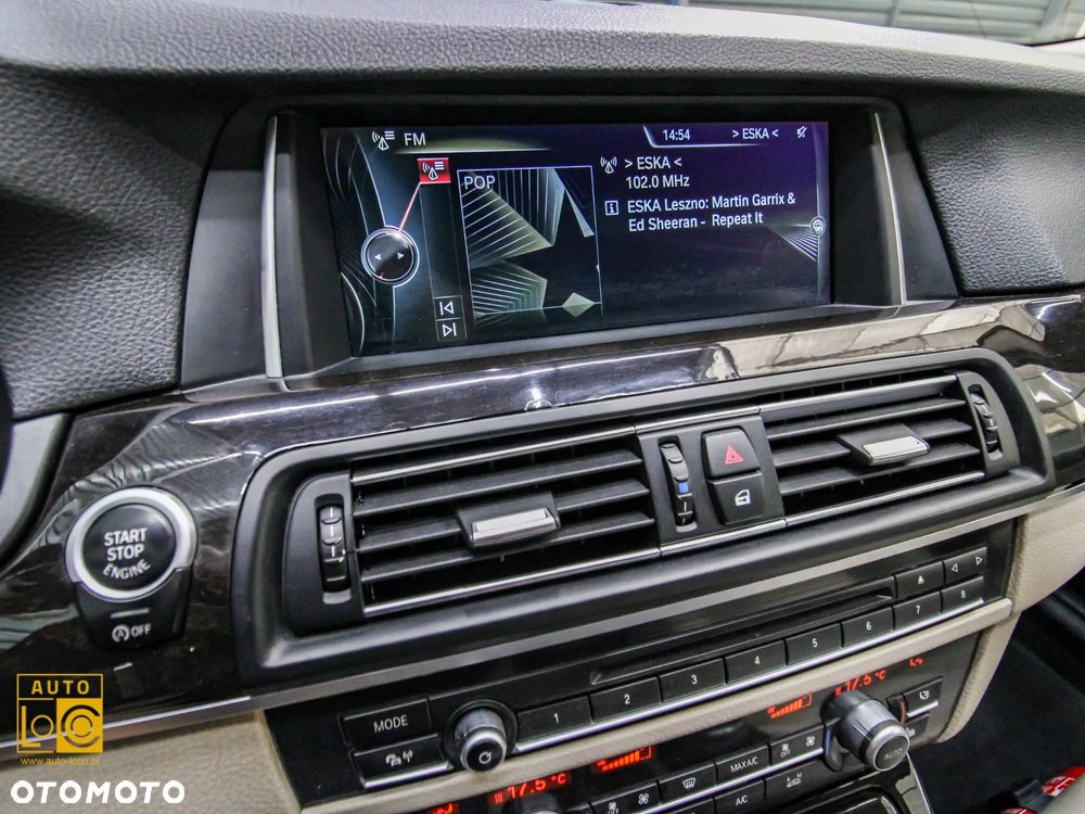 BMW Seria 5 520d xDrive Luxury Line - 23