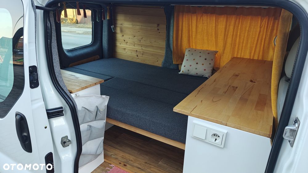 Renault Trafic - 13