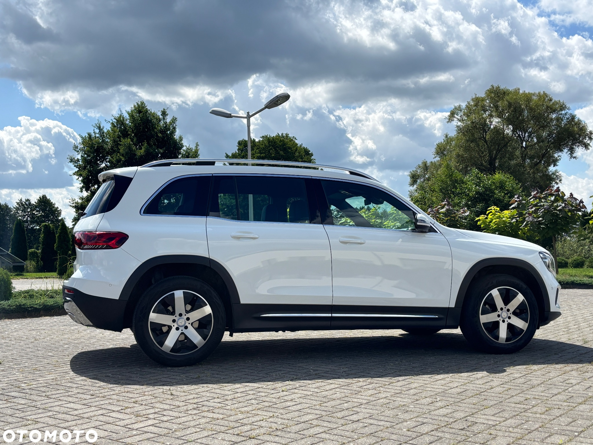 Mercedes-Benz GLB 180 d 8G-DCT - 5