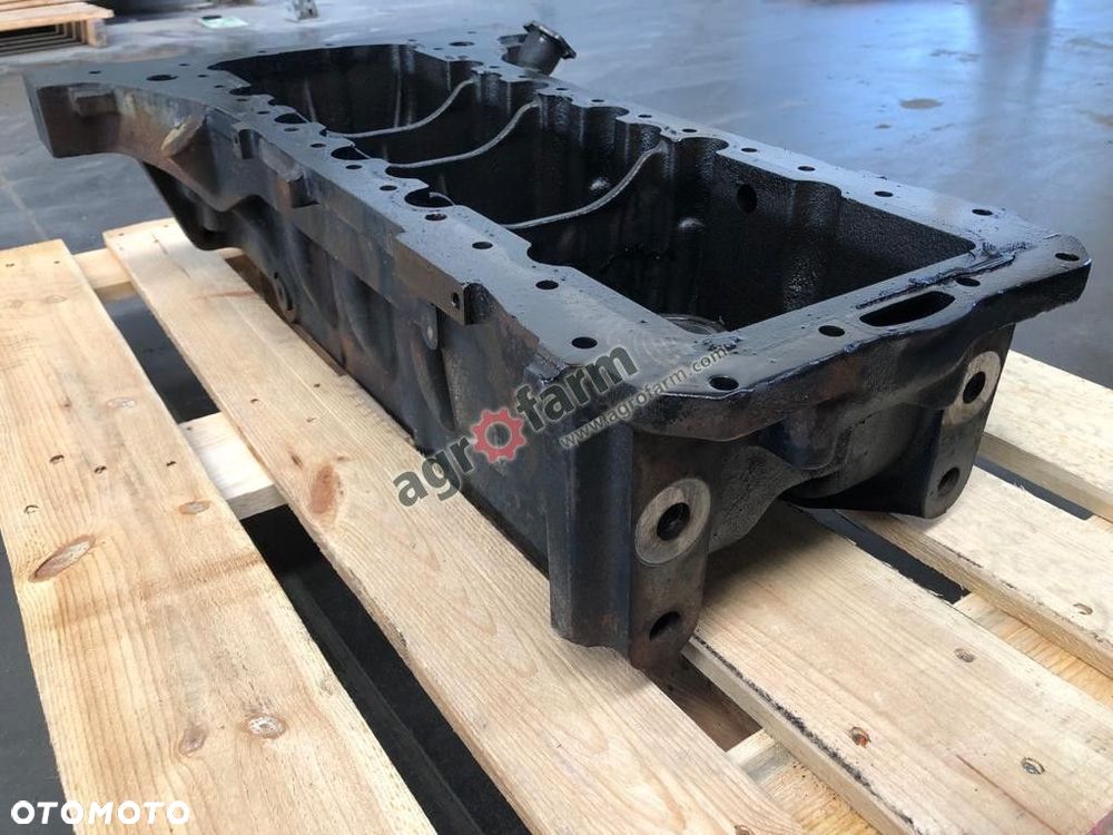 Miska oleju Case Puma 145, 165, 175 - 4