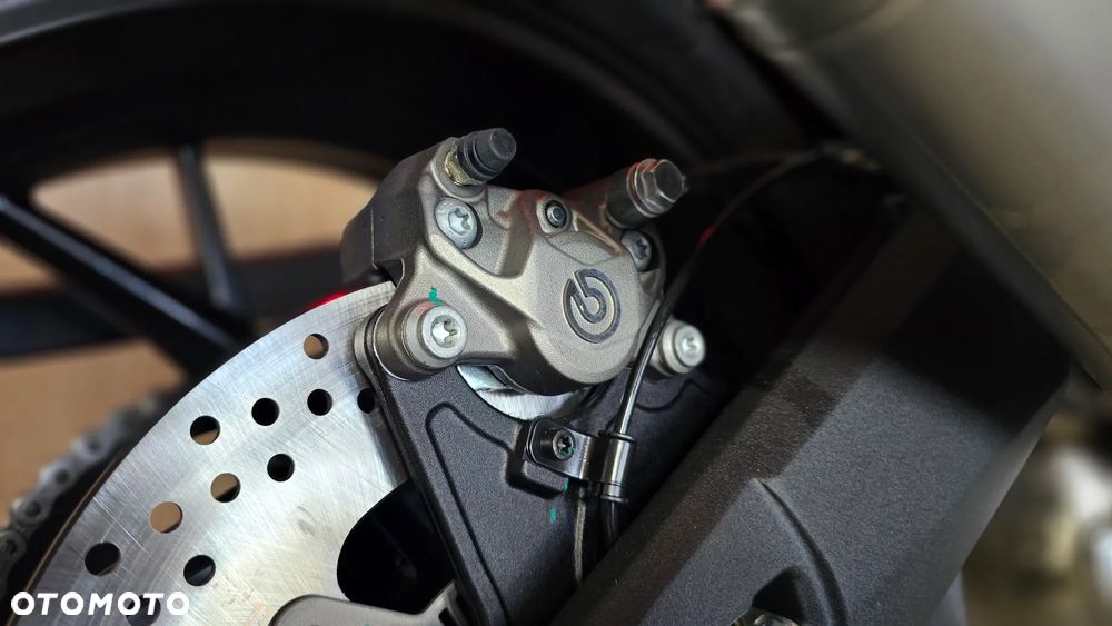 QJMOTOR SRK 800RR - 29