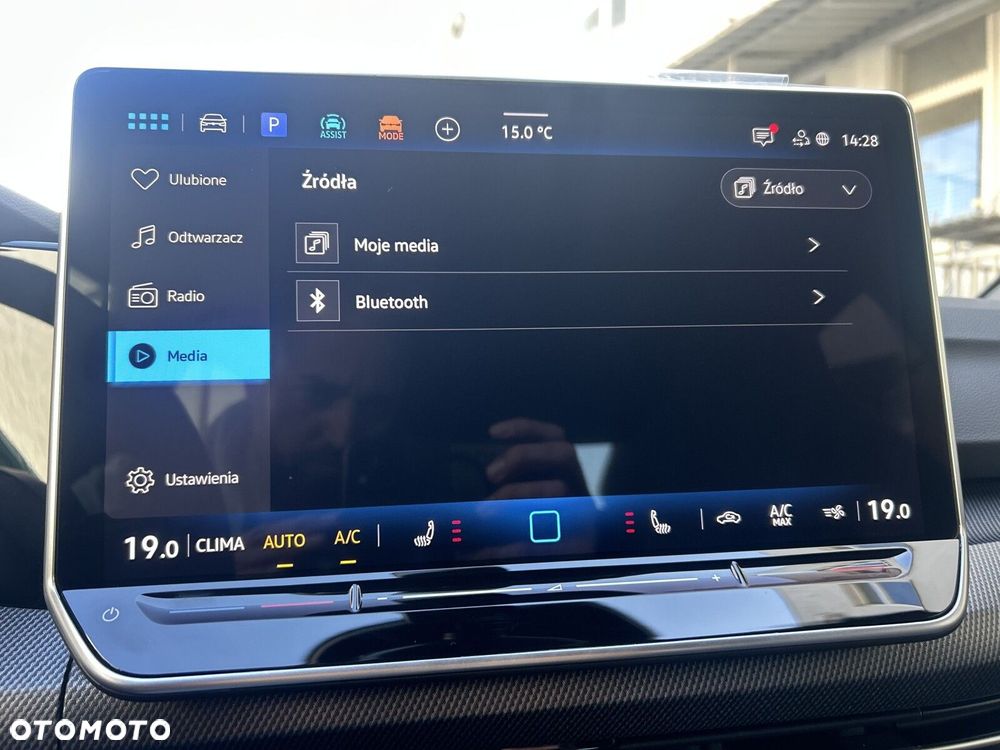 Volkswagen Golf - 37