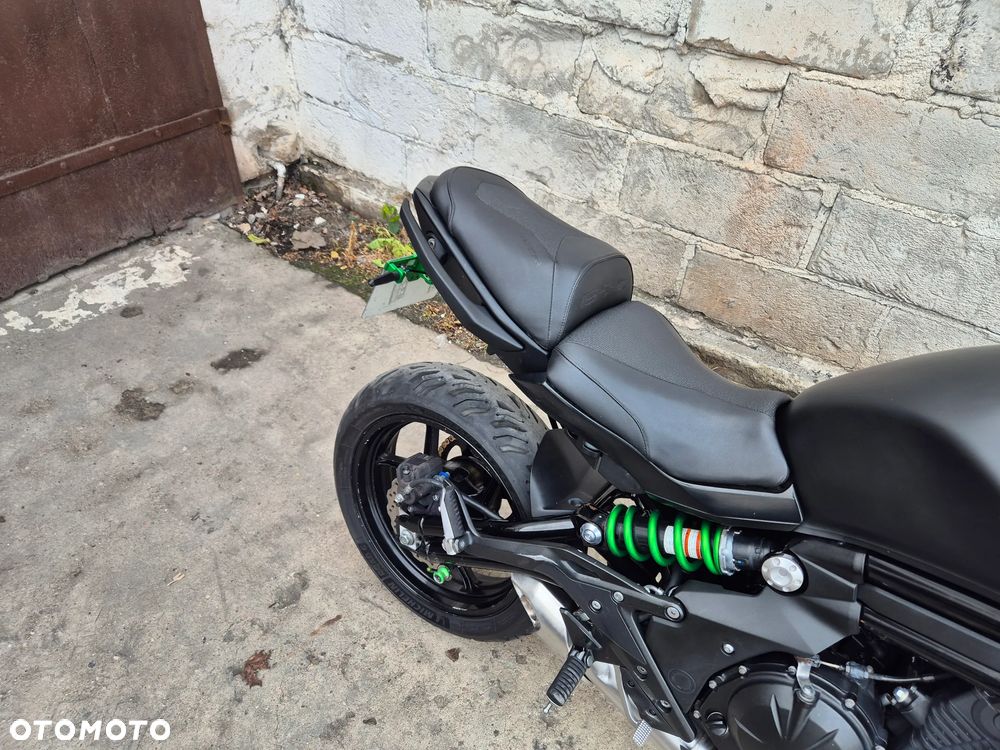 Kawasaki ER - 9