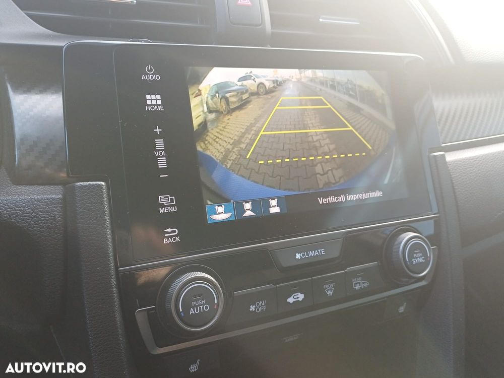 Honda Civic 1.5 VTEC Turbo CVT Sport - 16