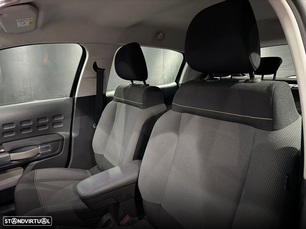 Citroën C3 1.2 PureTech Shine - 17