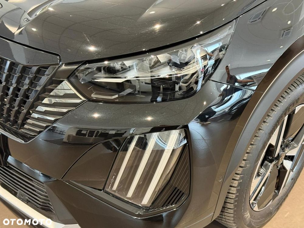 Peugeot 2008 - 6