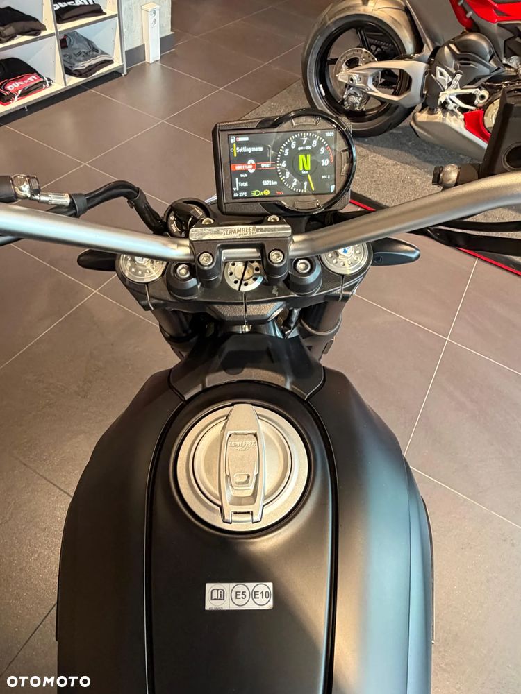 Ducati Scrambler - 8