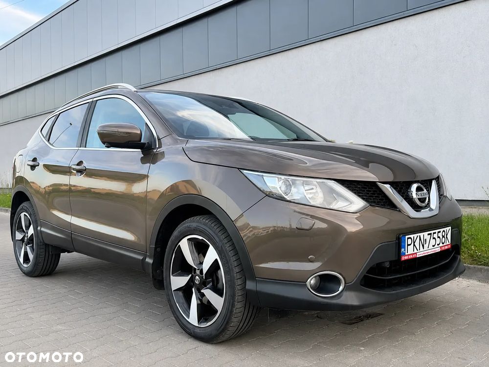 Nissan Qashqai 1.6 DIG-T 360 - 2