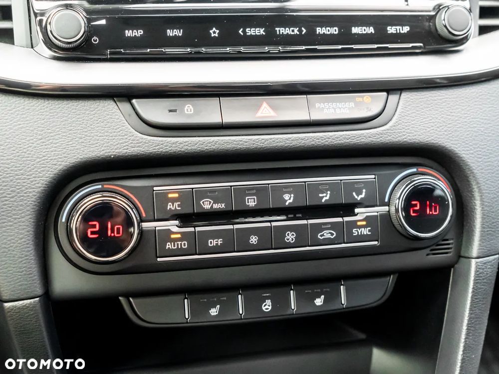Kia Ceed 1.5 T-GDI Tribute DCT - 19
