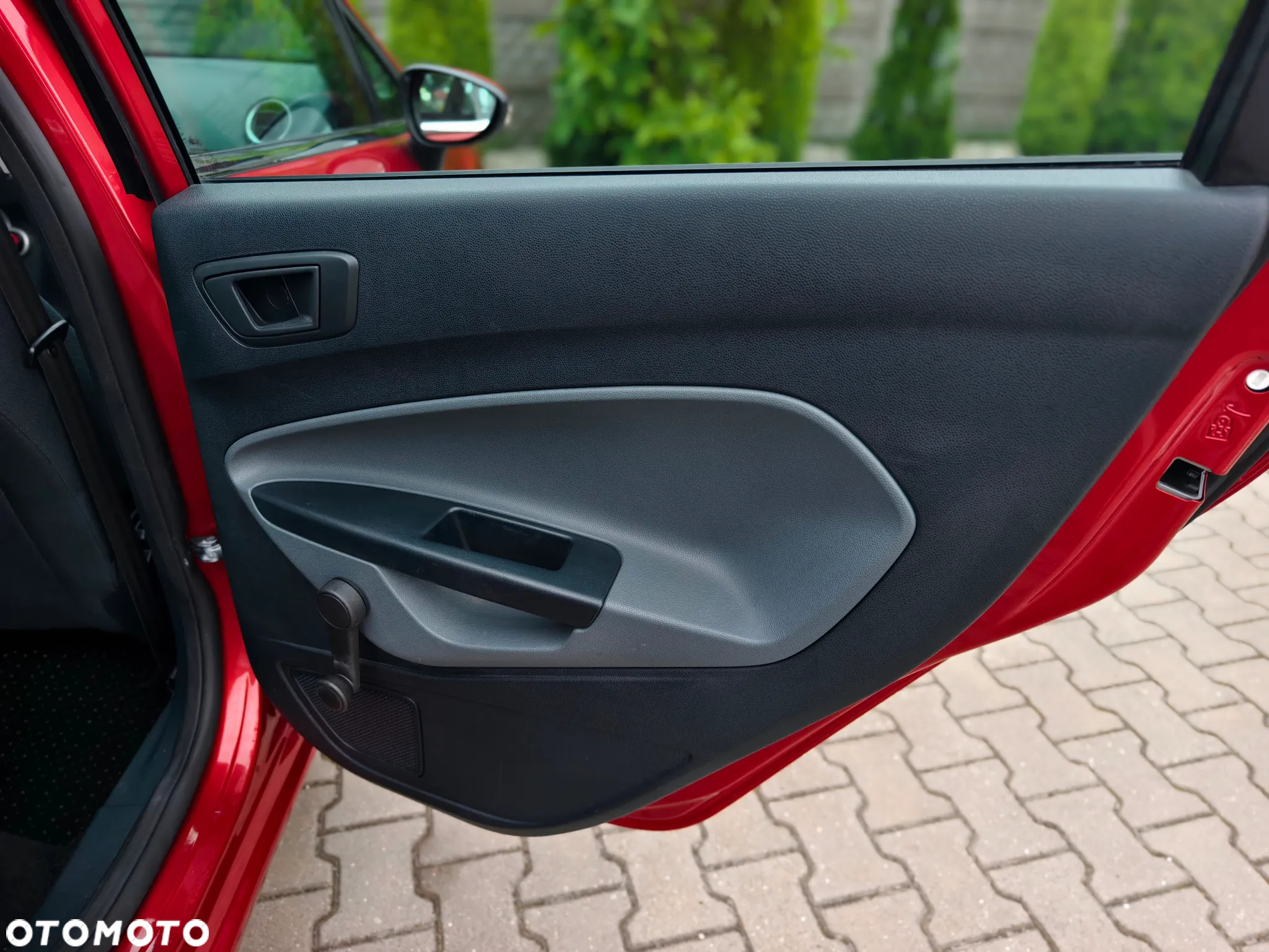 Ford Fiesta 1.4 Autom Titanium - 19