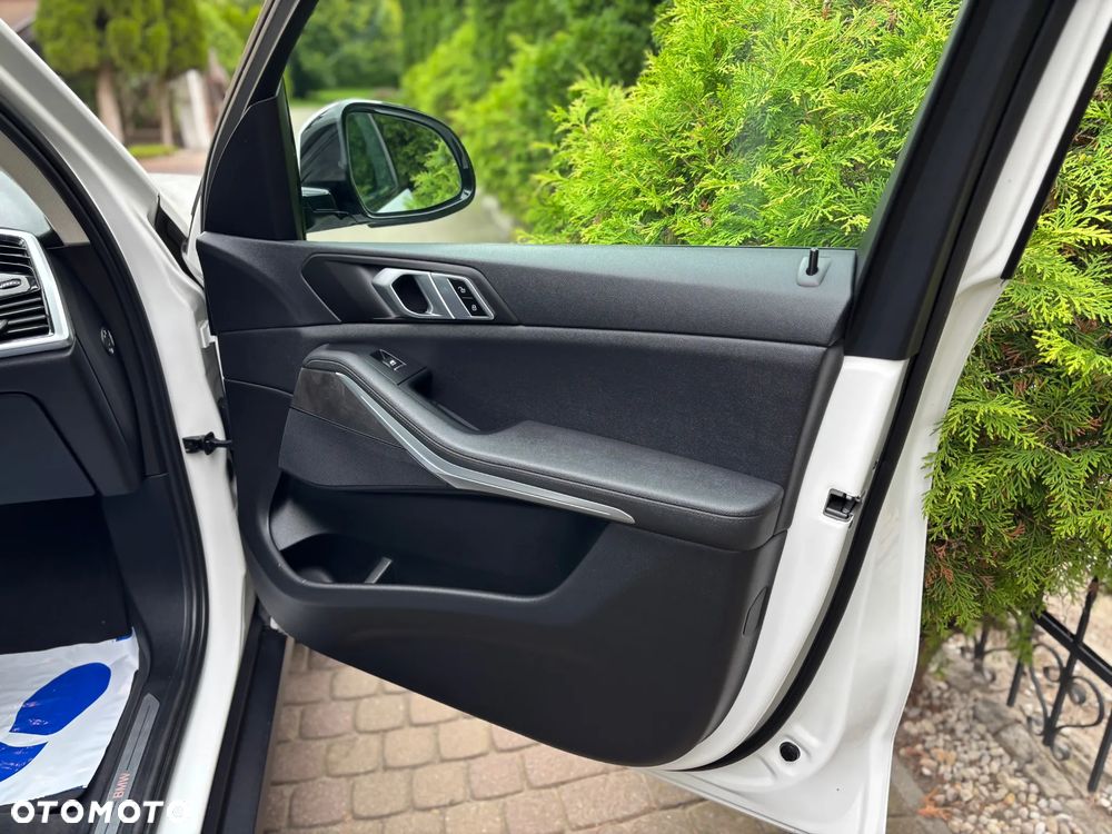 BMW X5 xDrive25d xLine - 15