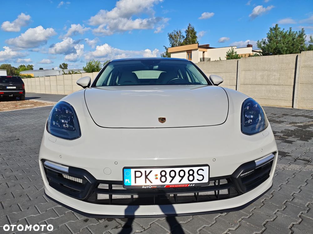 Porsche Panamera GTS - 8