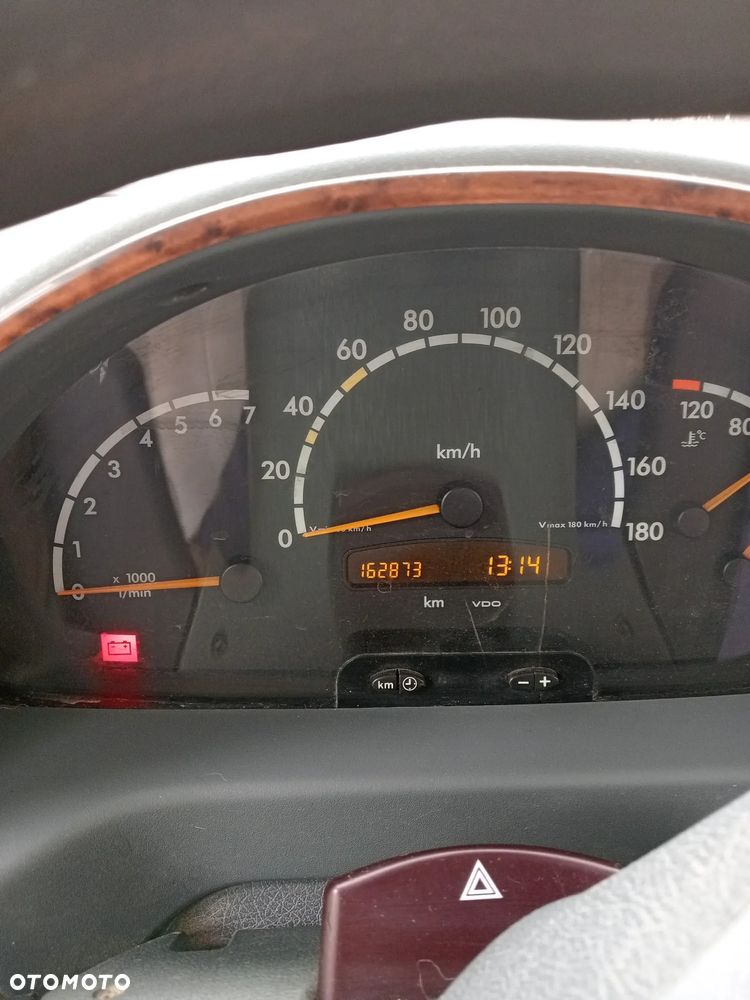 Mercedes-Benz Kamper - 10