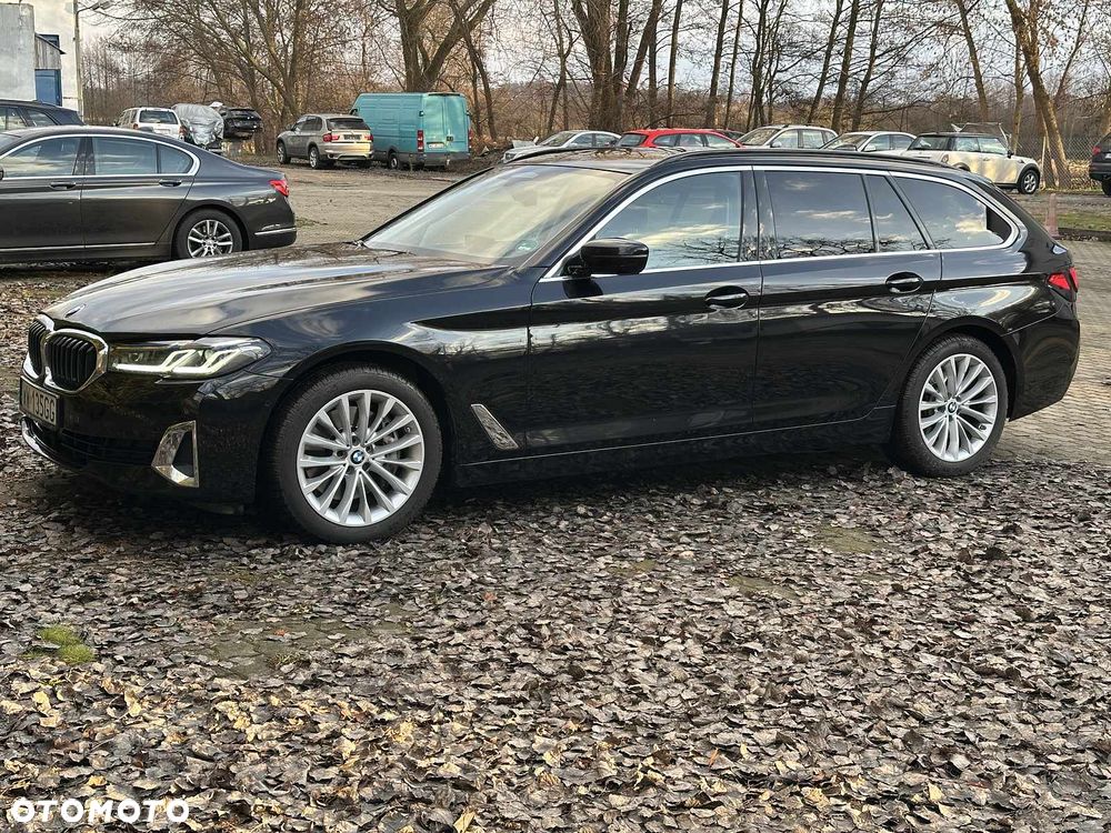 BMW Seria 5 540d xDrive - 10