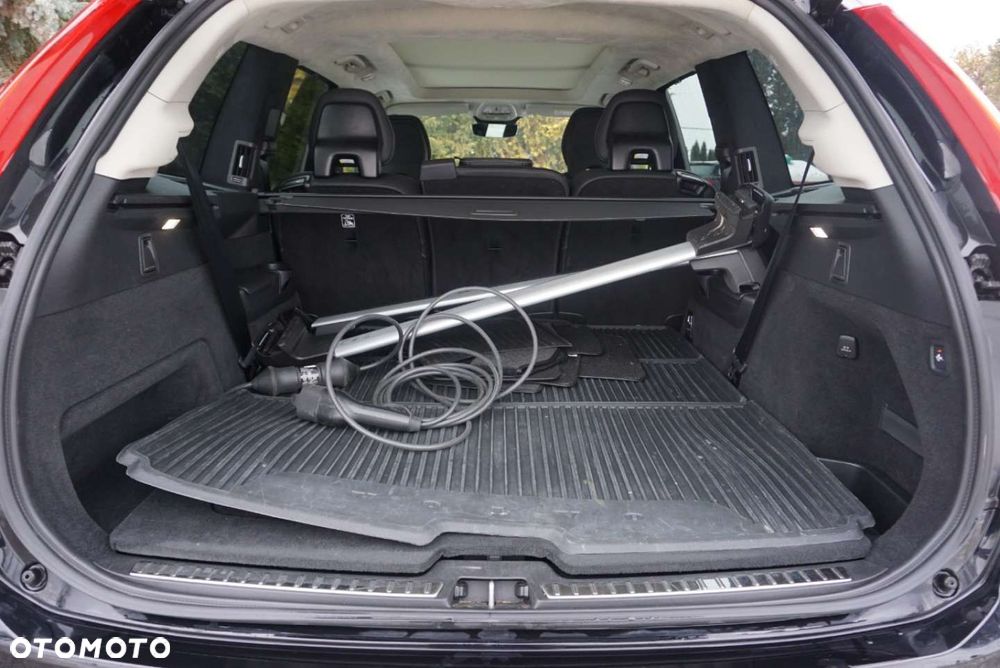 Volvo XC 90 - 19