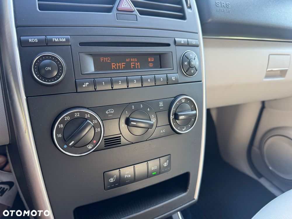 Mercedes-Benz Klasa B 180 BlueEFFICIENCY SPORT EDITION - 8