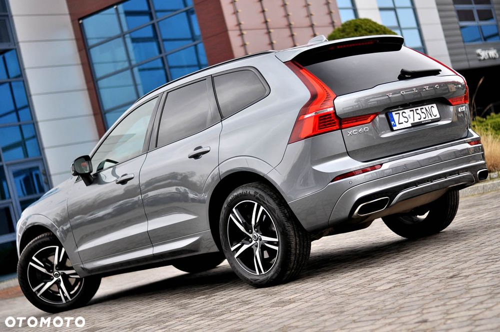 Volvo XC 60 B5 B R-Design - 7