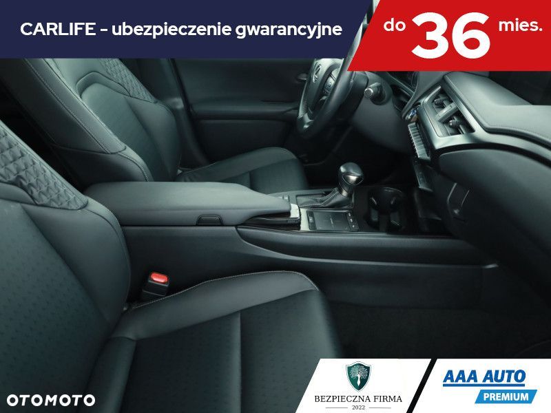 Lexus UX - 9