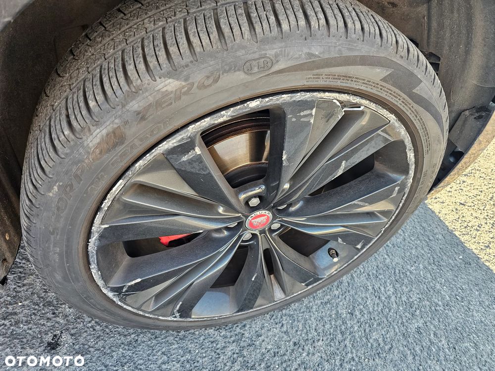 Jaguar F-Pace 3.0 V6 AWD S - 12