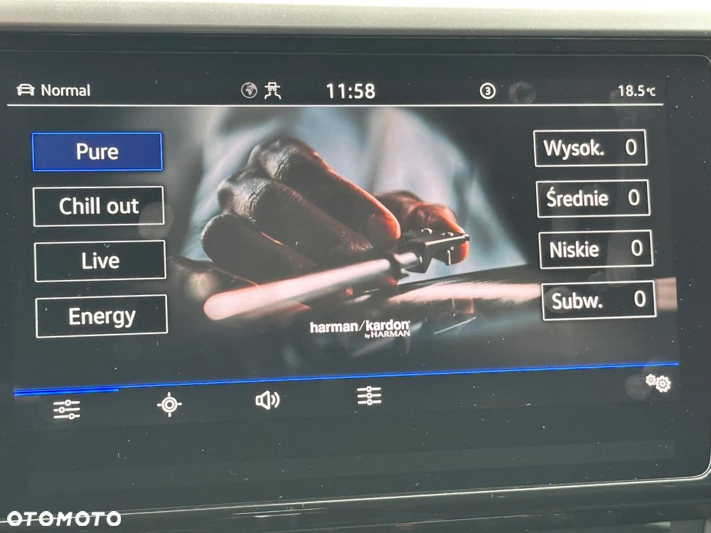 Volkswagen Arteon 2.0 TSI DSG R-Line - 39