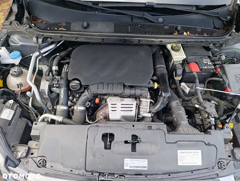 Peugeot 308 1.2 PureTech GPF Active Pack Business S&S - 17