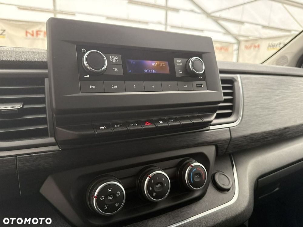 Renault Trafic - 28