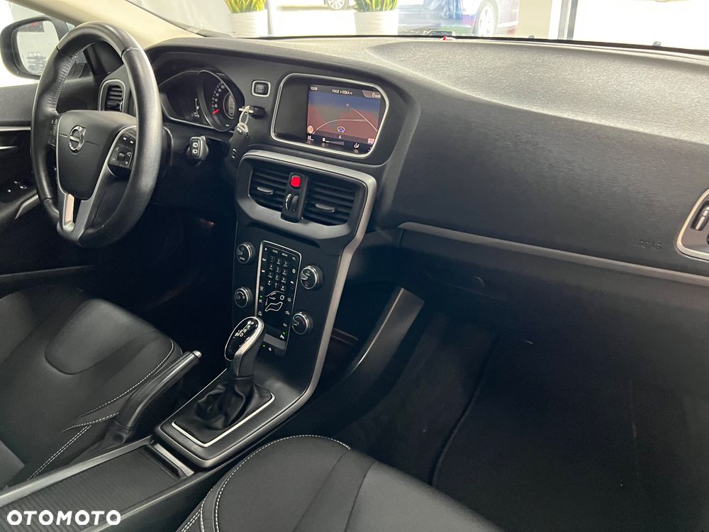 Volvo V40 - 35