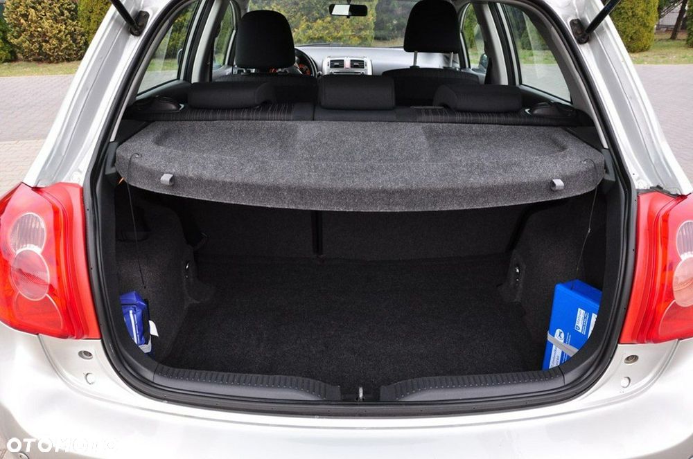 Toyota Auris - 25
