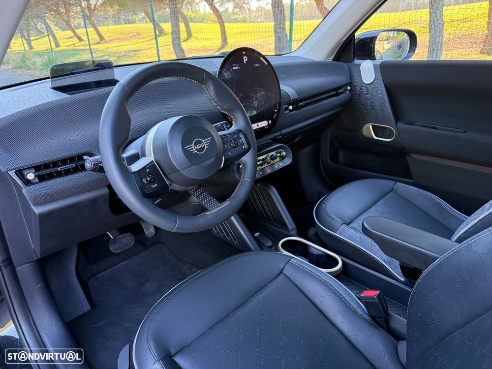 MINI 3 Portas Cooper E Classic L - 35