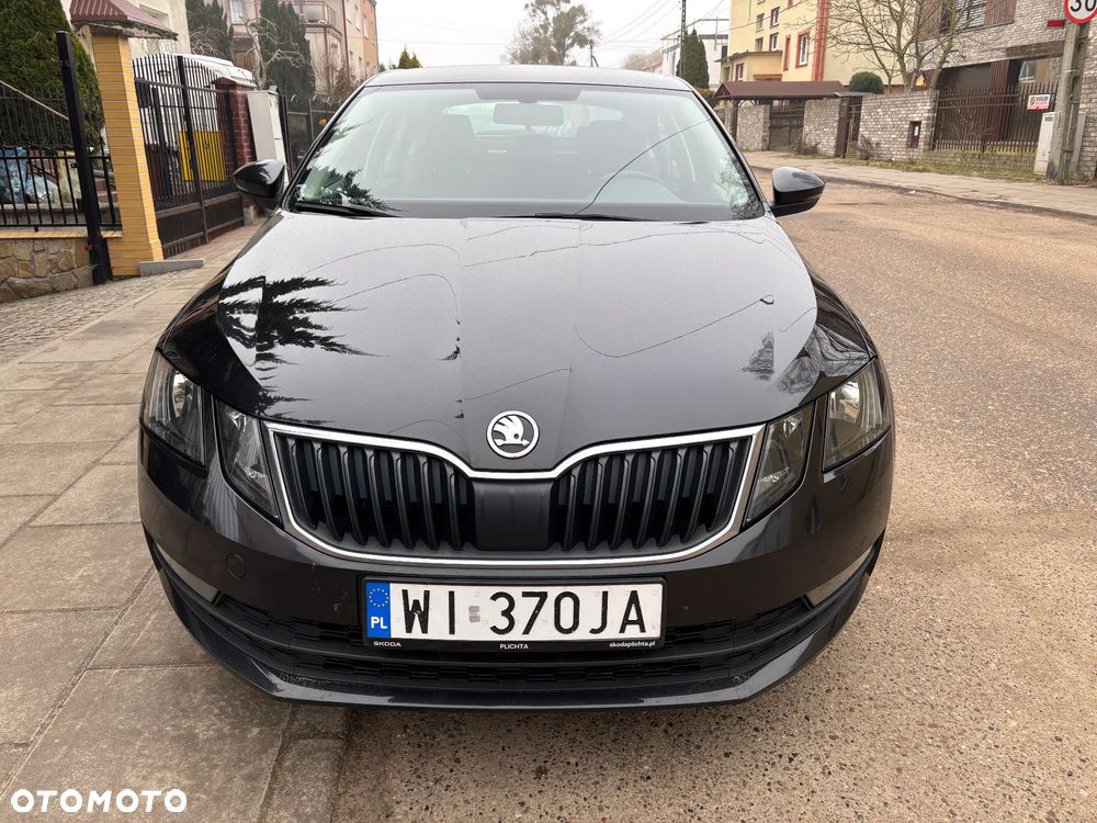 Skoda Octavia 2.0 TDI SCR Ambition DSG - 2