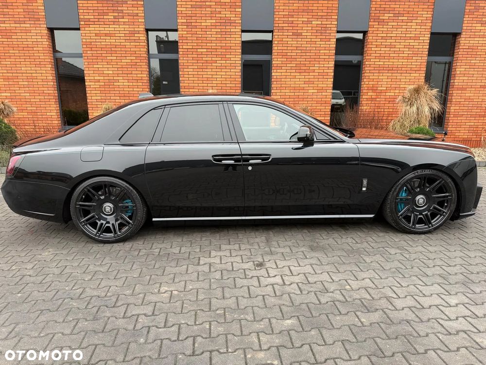 Rolls-Royce Ghost Black Badge - 14