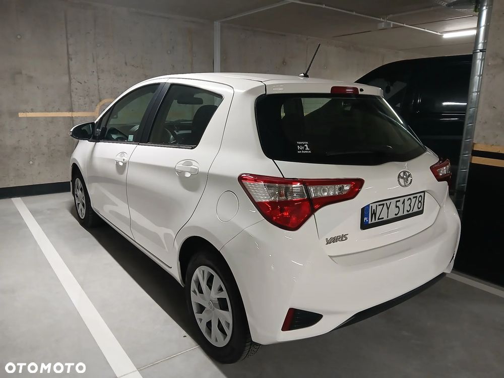 Toyota Yaris 1.5 Active - 2